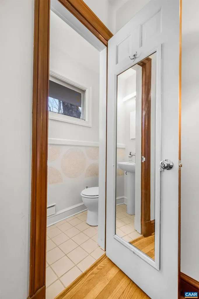 2621 Jefferson Park Circle Charlottesville VA 22903