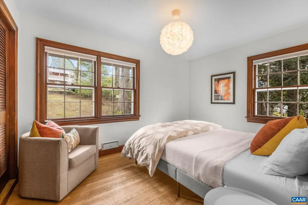 2621 Jefferson Park Circle Charlottesville VA 22903