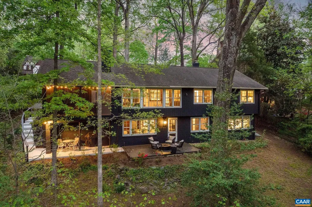 2621 Jefferson Park Circle Charlottesville VA 22903