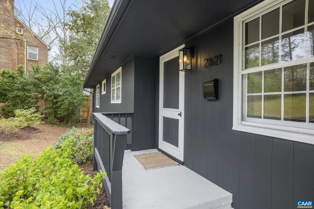 2621 Jefferson Park Circle Charlottesville VA 22903