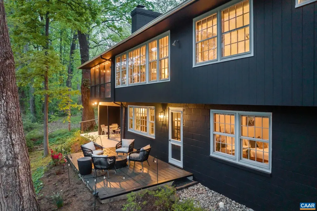 2621 Jefferson Park Circle Charlottesville VA 22903