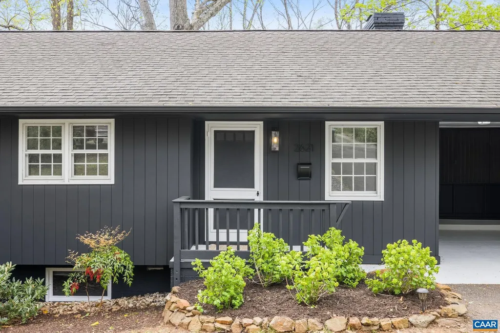 2621 Jefferson Park Circle Charlottesville VA 22903