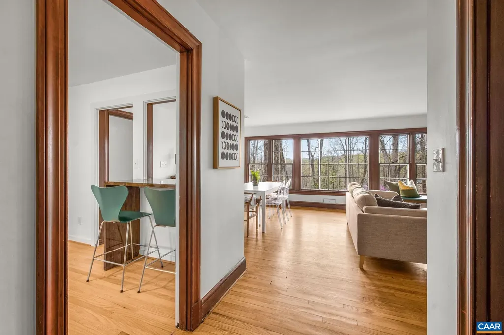 2621 Jefferson Park Circle Charlottesville VA 22903