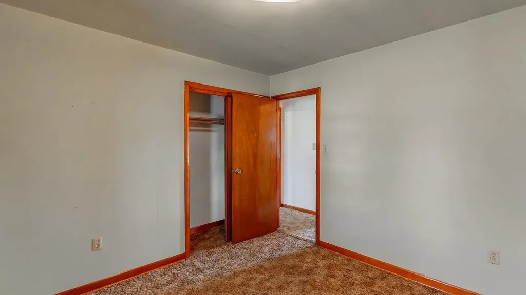 338 Fairfax Avenue Elkton VA 22827