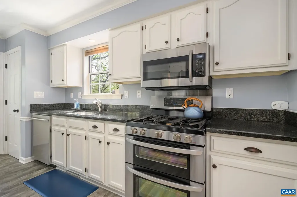 1475 Willow Lake Drive Charlottesville VA 22902