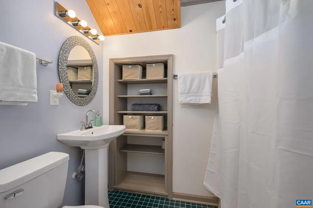 1475 Willow Lake Drive Charlottesville VA 22902