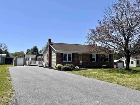 607 18th Street Grottoes VA 24441