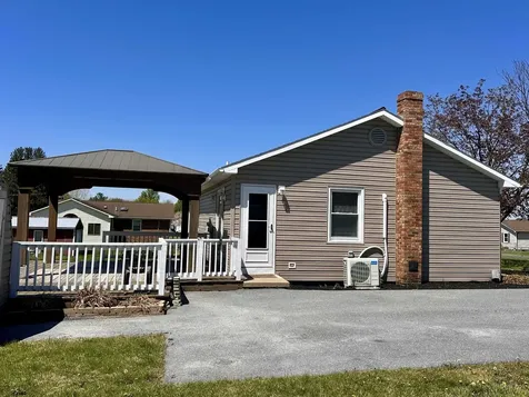 607 18th Street Grottoes VA 24441
