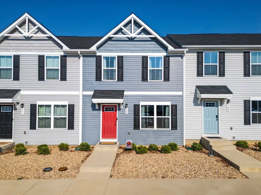 763 Carson Circle Grottoes VA 24441