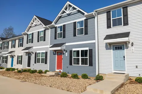 763 Carson Circle Grottoes VA 24441