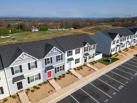 763 Carson Circle Grottoes VA 24441