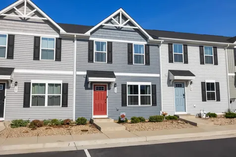 763 Carson Circle Grottoes VA 24441