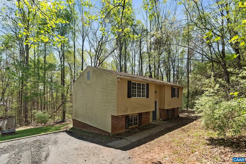 1118 Preddy Creek Road Barboursville VA 22923