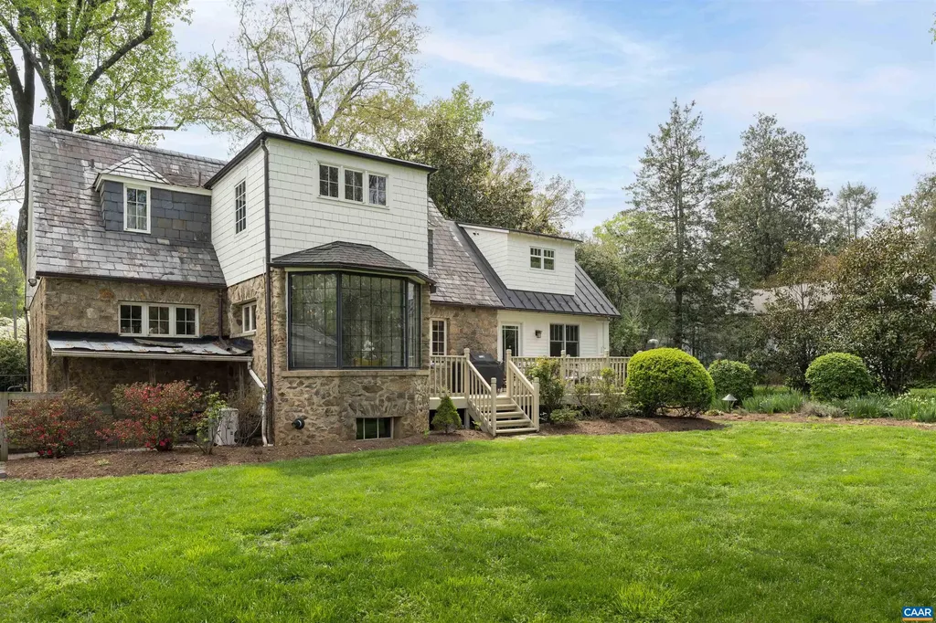 1917 Thomson Road Charlottesville VA 22903