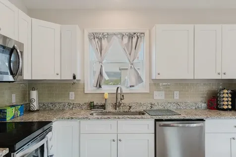 809 8th Street Shenandoah VA 22849