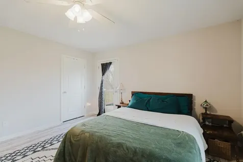 809 8th Street Shenandoah VA 22849