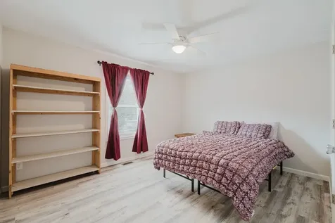 809 8th Street Shenandoah VA 22849
