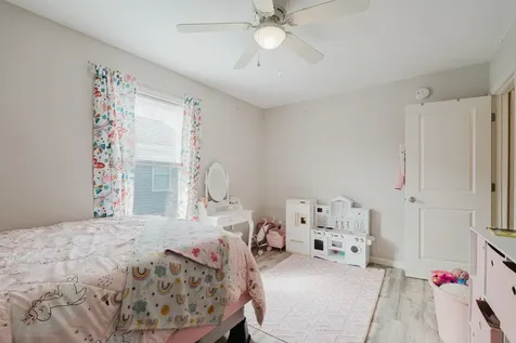 809 8th Street Shenandoah VA 22849