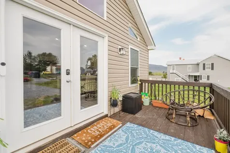 809 8th Street Shenandoah VA 22849