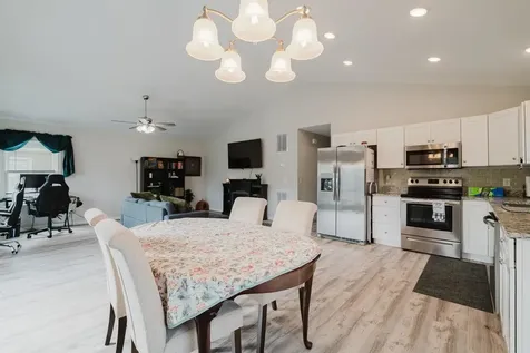 809 8th Street Shenandoah VA 22849