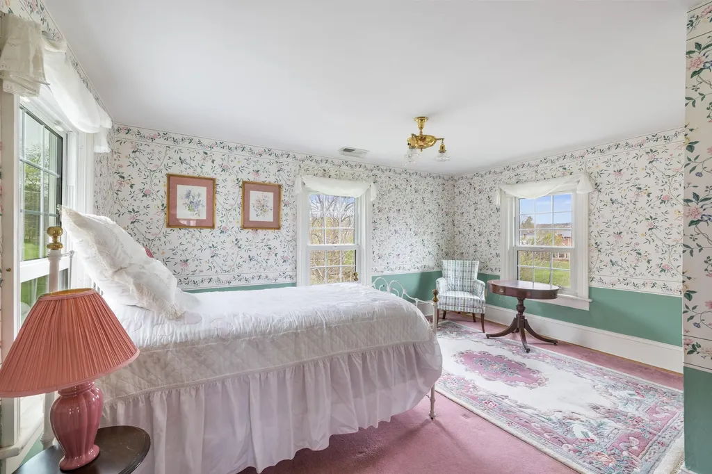 812 Vinegar Hill Road Churchville VA 24421