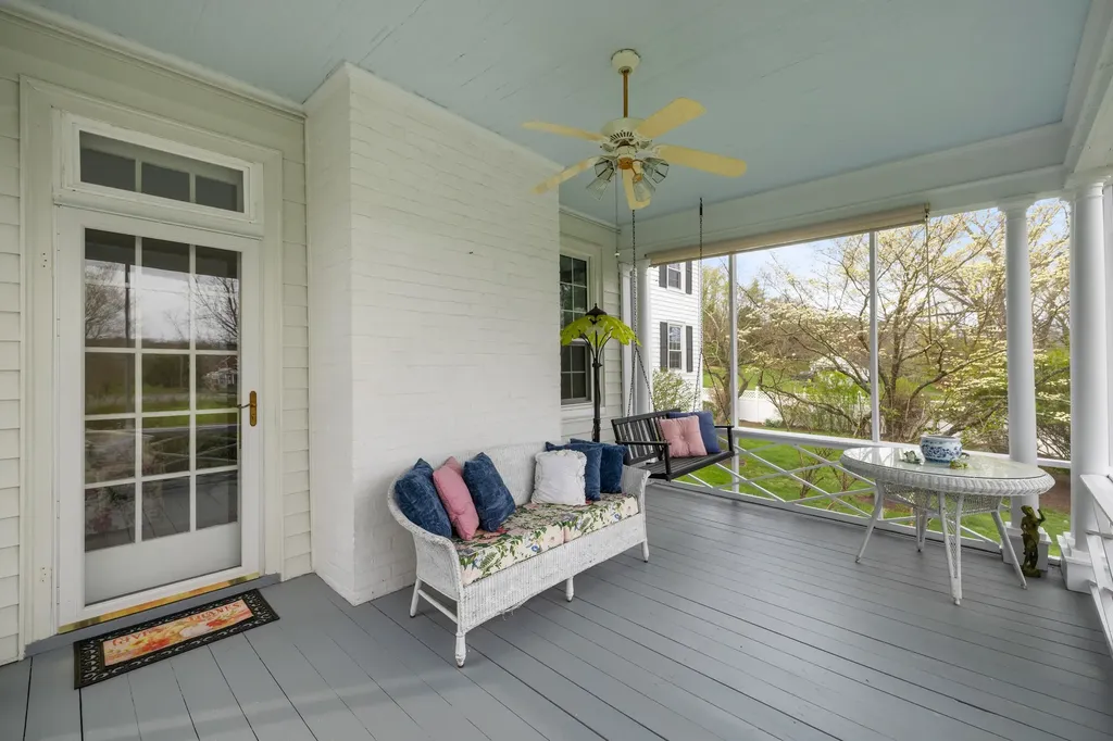 812 Vinegar Hill Road Churchville VA 24421