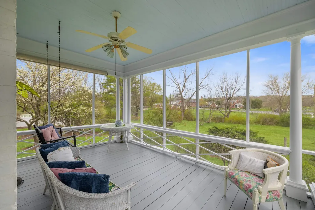 812 Vinegar Hill Road Churchville VA 24421