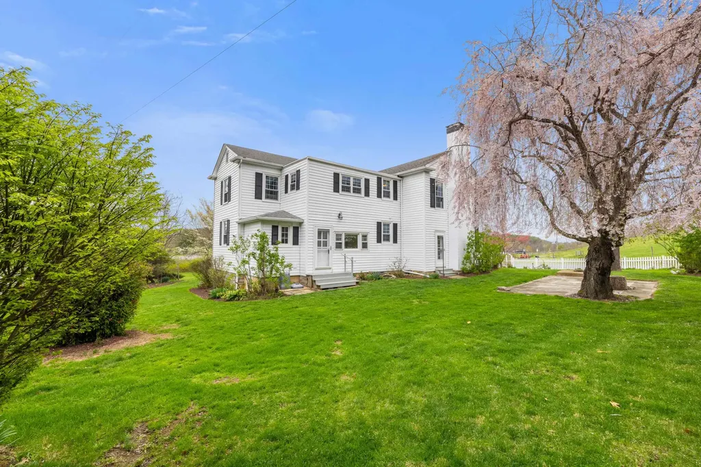 812 Vinegar Hill Road Churchville VA 24421