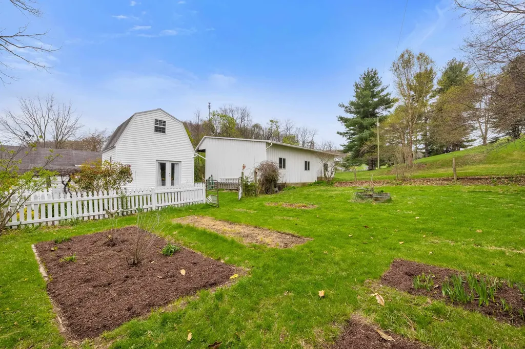 812 Vinegar Hill Road Churchville VA 24421