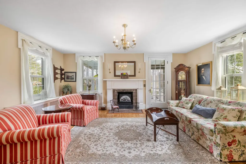 812 Vinegar Hill Road Churchville VA 24421