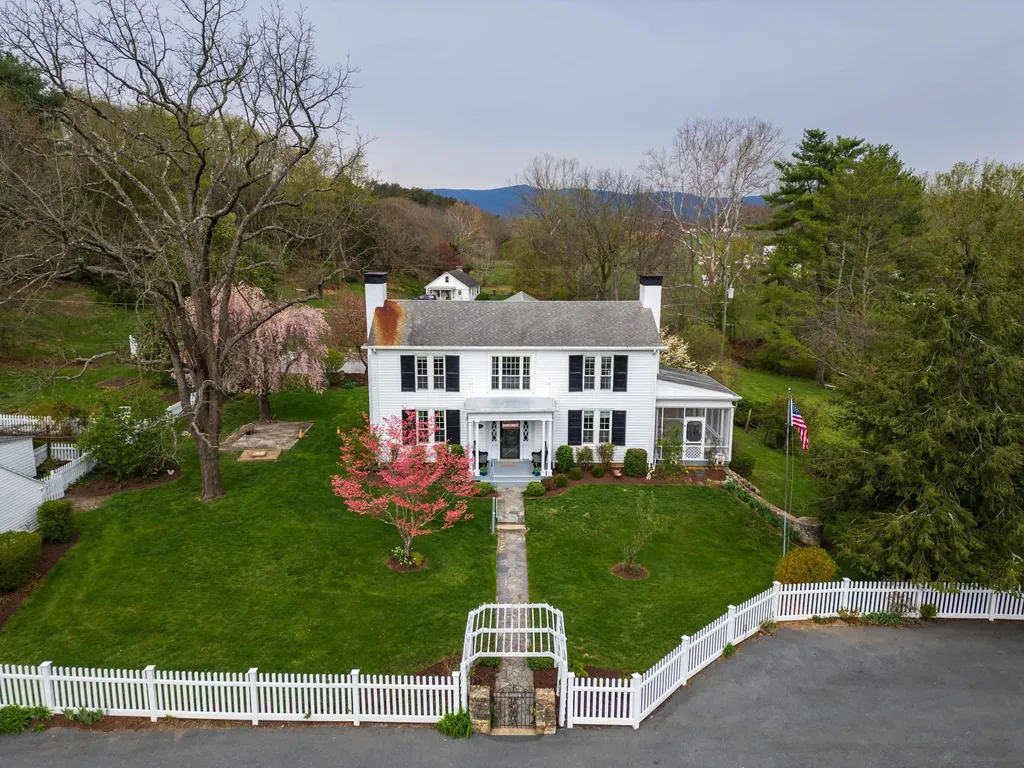 812 Vinegar Hill Road Churchville VA 24421