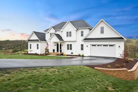 3015 Claybrook Court Rockingham VA 22801