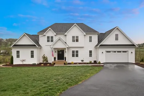 3015 Claybrook Court Rockingham VA 22801