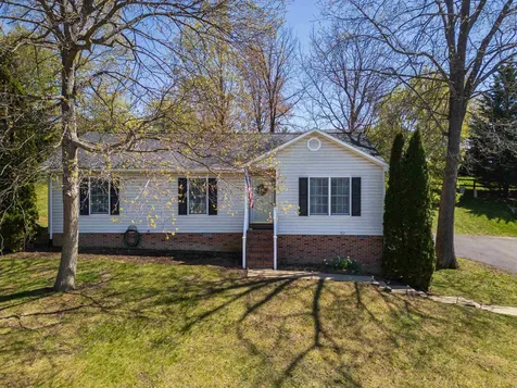 76 Gish Lane Staunton VA 24401