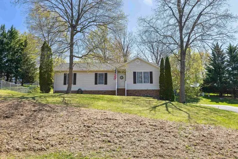 76 Gish Lane Staunton VA 24401