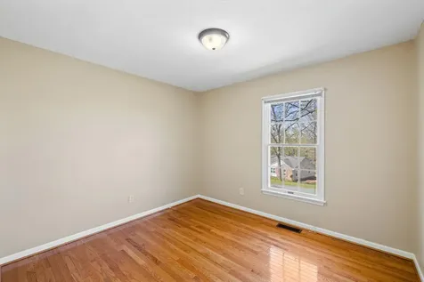 76 Gish Lane Staunton VA 24401
