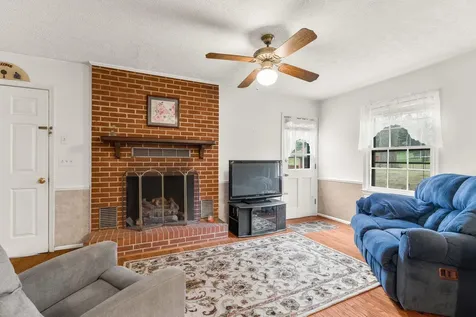 50 Woodland Drive Staunton VA 24401
