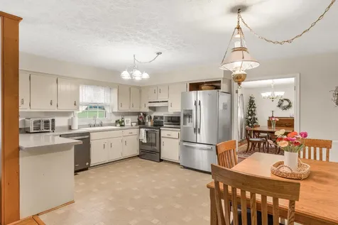 50 Woodland Drive Staunton VA 24401