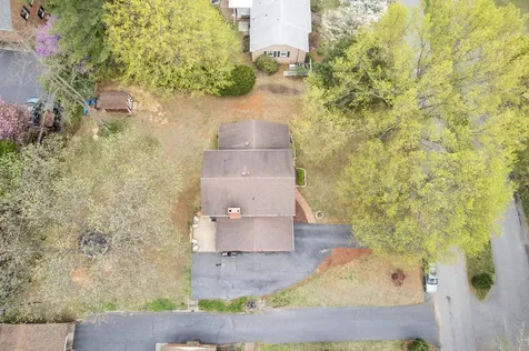 50 Woodland Drive Staunton VA 24401