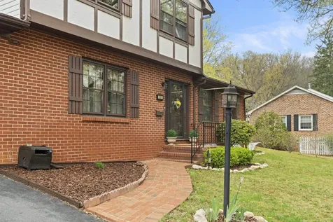 50 Woodland Drive Staunton VA 24401