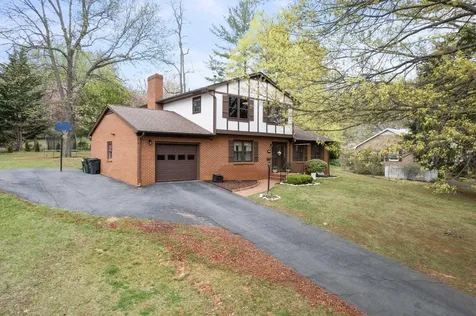 50 Woodland Drive Staunton VA 24401