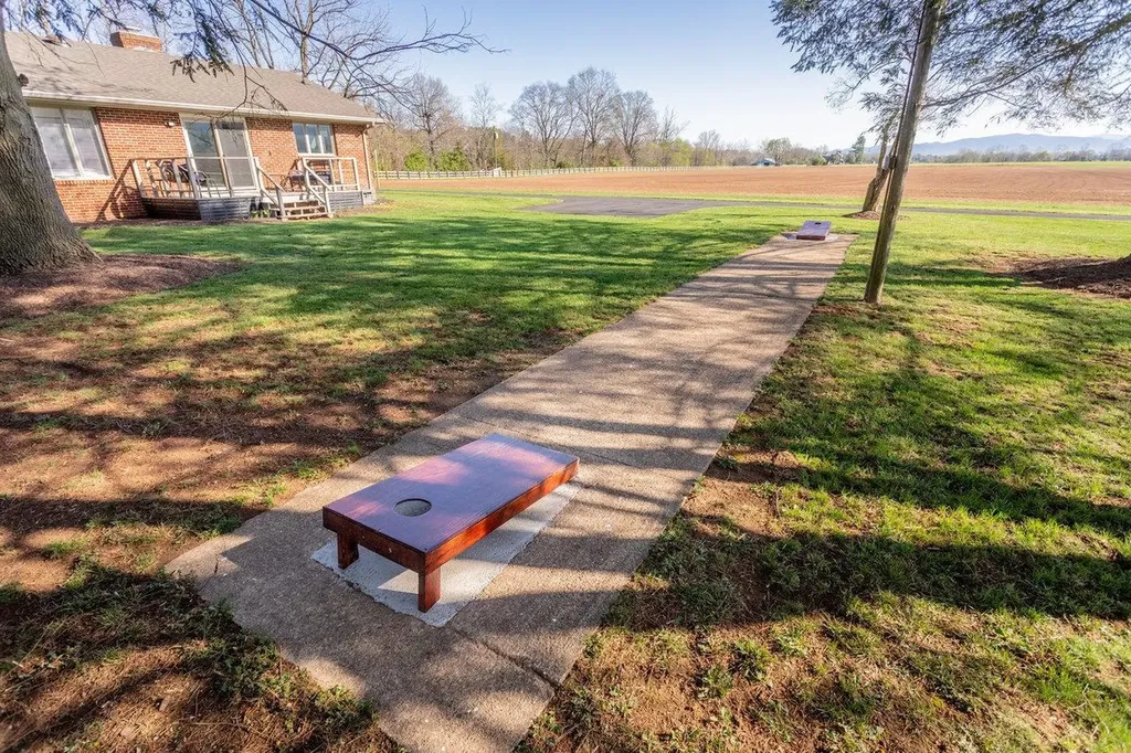 5127 Captain Yancey Road Elkton VA 22827