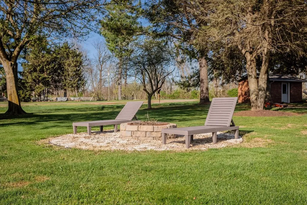 5127 Captain Yancey Road Elkton VA 22827