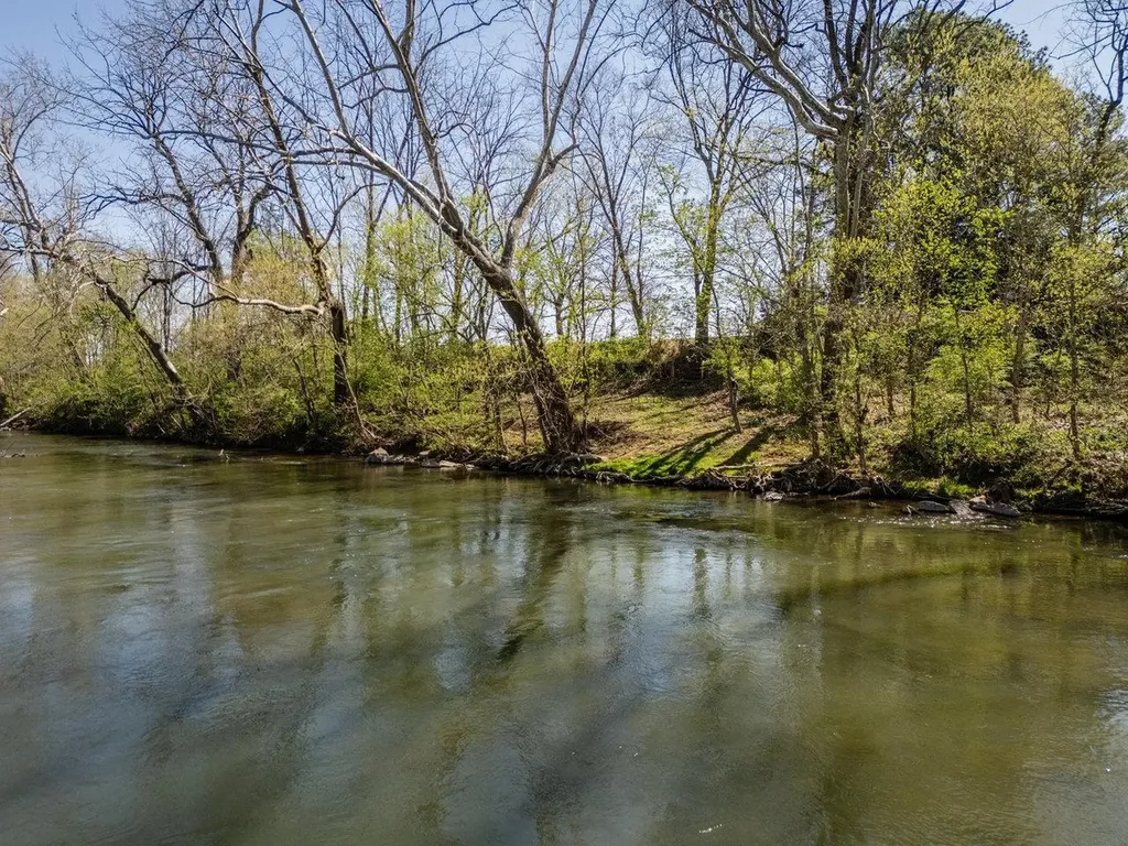 5127 Captain Yancey Road Elkton VA 22827