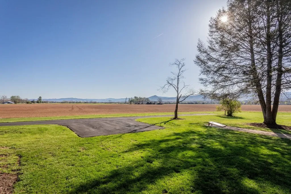 5127 Captain Yancey Road Elkton VA 22827