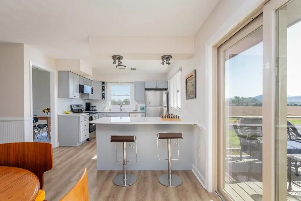 5127 Captain Yancey Road Elkton VA 22827