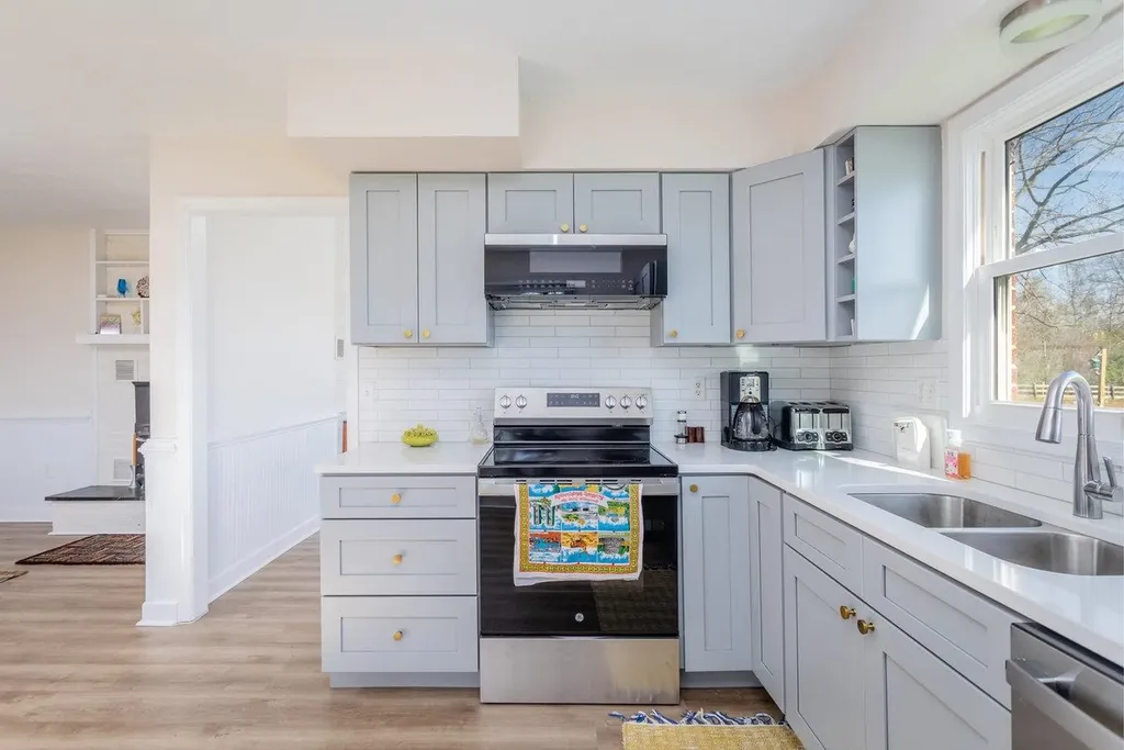 5127 Captain Yancey Road Elkton VA 22827