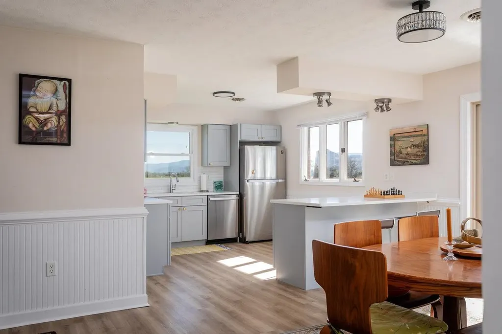 5127 Captain Yancey Road Elkton VA 22827