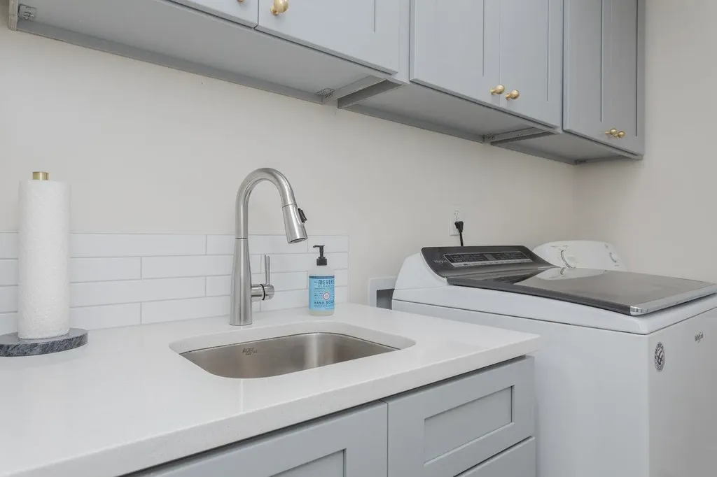 5127 Captain Yancey Road Elkton VA 22827