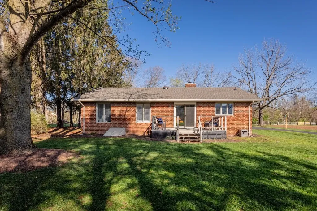 5127 Captain Yancey Road Elkton VA 22827